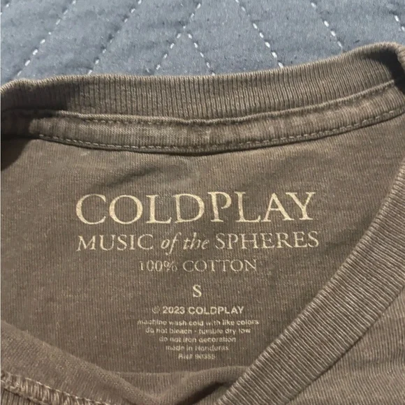 Coldplay Alien Radio Graphic Tee - Picture 2 of 3